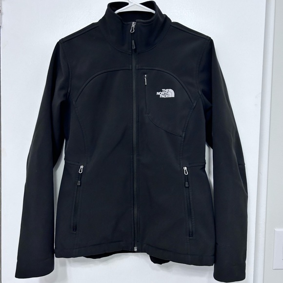 The North Face Jackets & Blazers - The North Face Windwall Softshell Full Zip Jacket Black